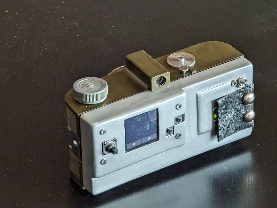 Raspberry Pi - Fotocamera Vintage diventa digitale