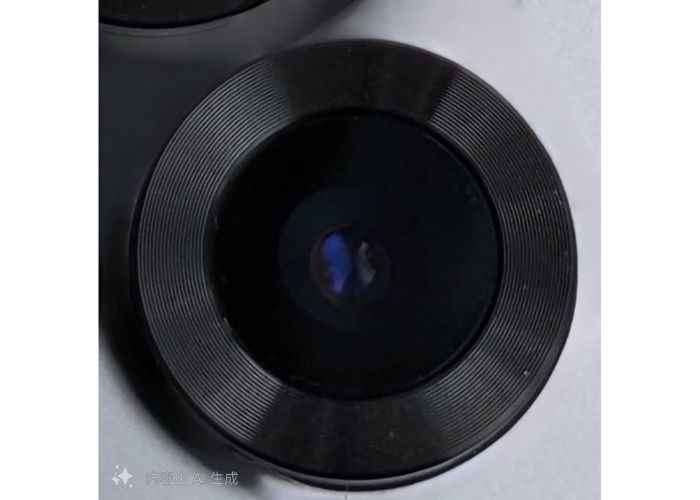 Samsung Galaxy Z Fold6, sul web le foto mostrano una nuova fotocamera