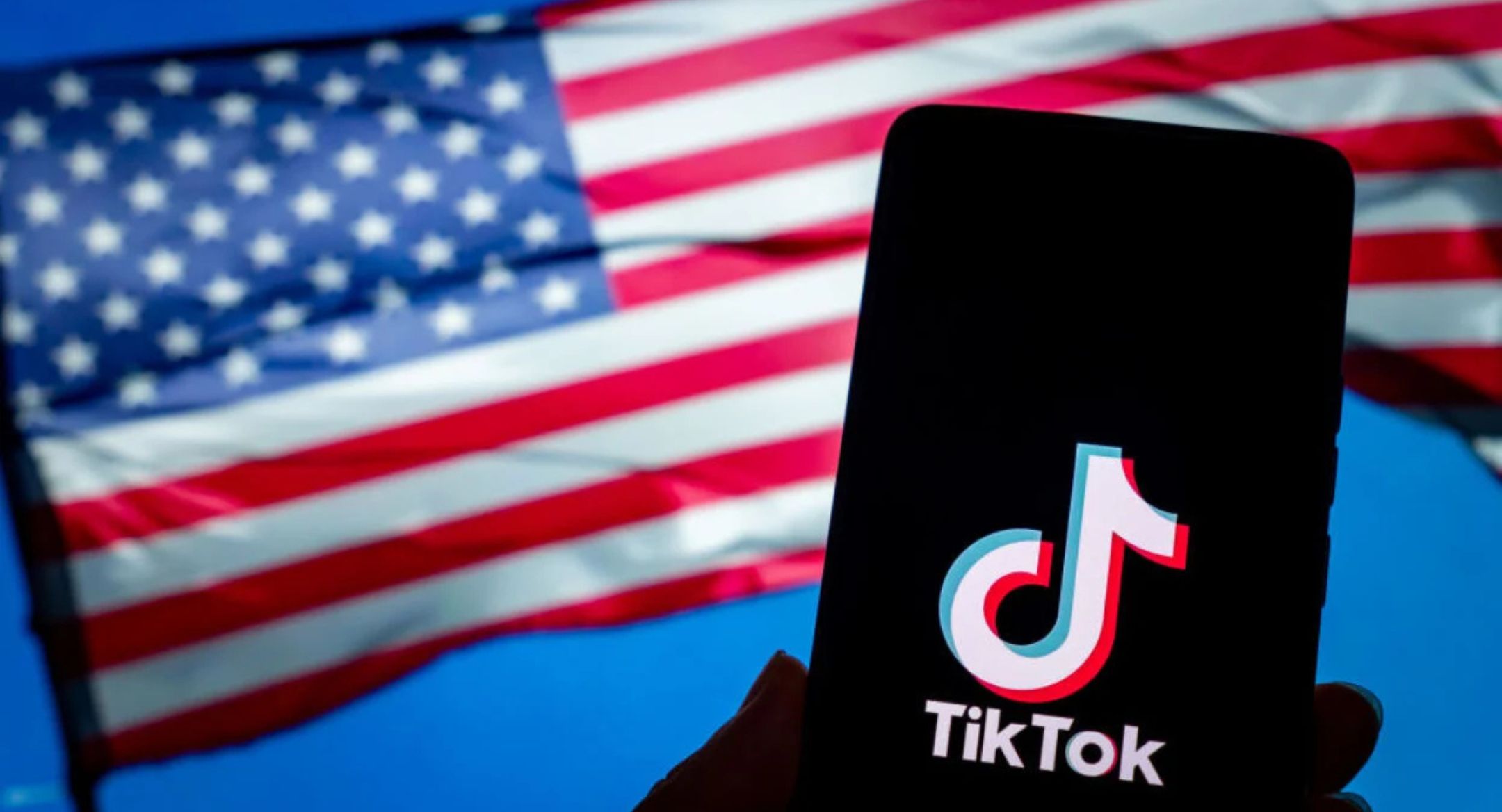 TikTok è tornato disponibile su iOS e Android per il download