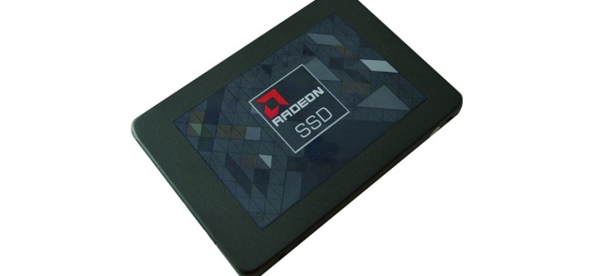 SSD economici: AMD presenta i Radeon R3