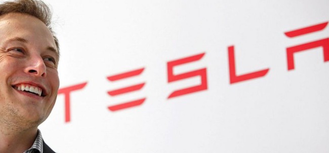 Tesla, a fine marzo Model 3. Auto elettrica per le masse