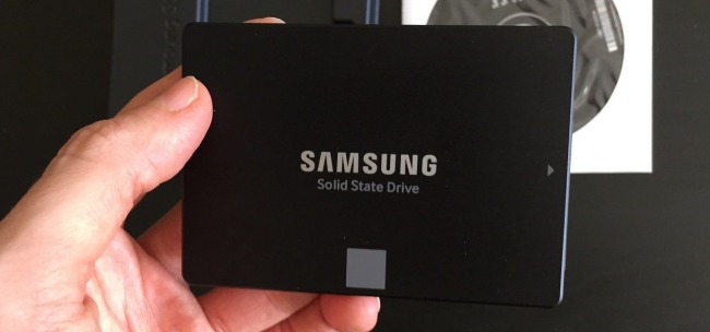 Samsung presenta la prima unità SSD da 4 TB